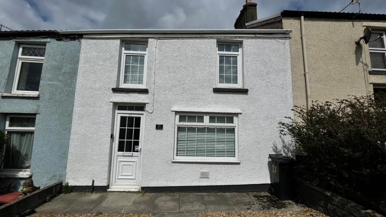 Ty Caer Cottage Merthyr Tydfil Dowlais Exterior photo