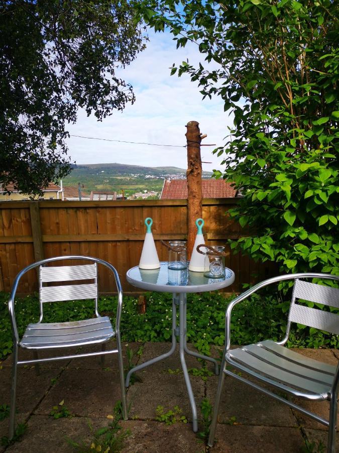 Ty Caer Cottage Merthyr Tydfil Dowlais Exterior photo